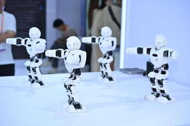 第十六屆海峽兩岸文博會(huì) 數(shù)字文化創(chuàng)意內(nèi)容應(yīng)用服務(wù)引領(lǐng)未來